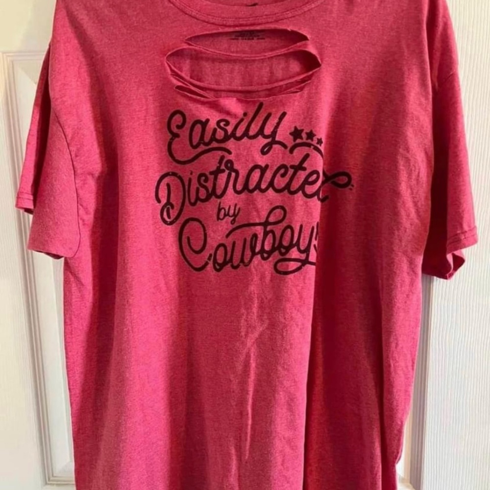 Womens graphic tee
